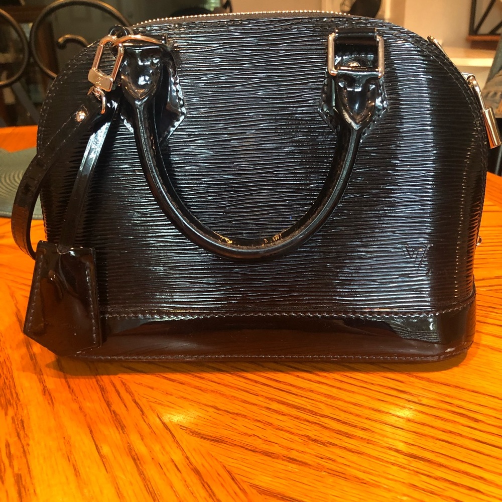 Louis Vuitton Epi Electric Alma BB Black